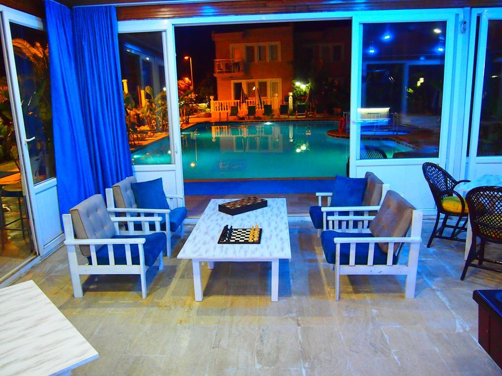 Ozcem Apart Aparthotel Fethiye Esterno foto